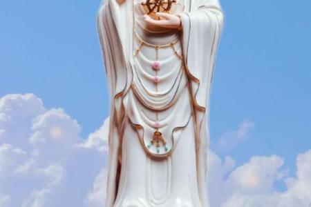 来，抽一支观音转运签，时来运就转，“马上”有钱