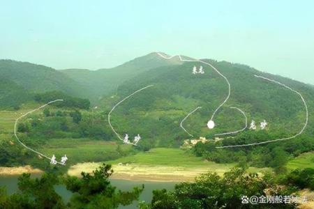风水阴宅什么土质最好