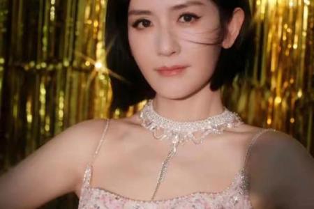 给谢娜算命的