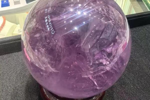 彩色水晶的风水寓意