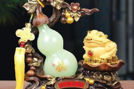 正对大门玄关怎么选方位，正对大门的玄关放什么摆件？