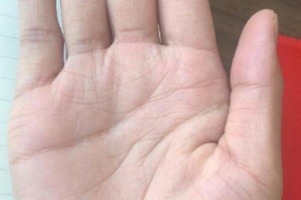 风水手相事业线止于感情线女人会有什么影响
