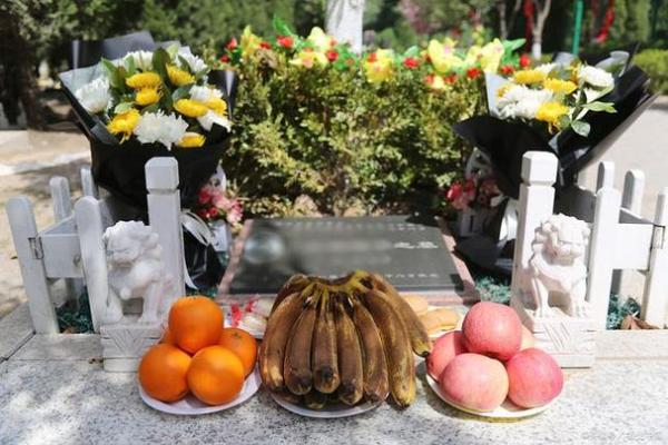 风水祭奠上坟必备三种点心是什么