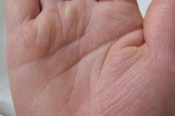 把生辰八字纹在身上