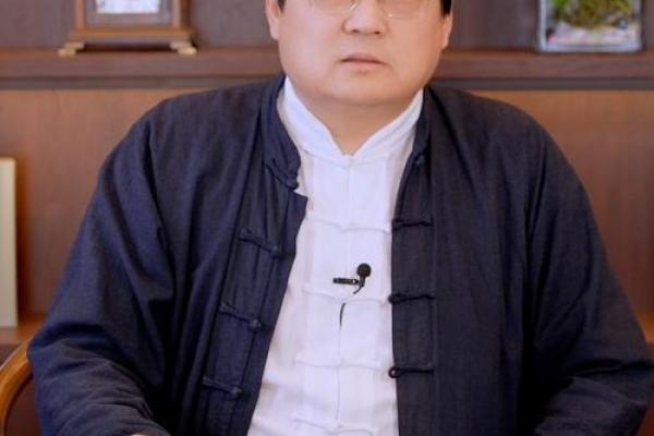 老梁讲算命